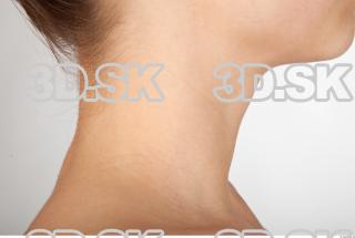 Neck texture of Della 0004